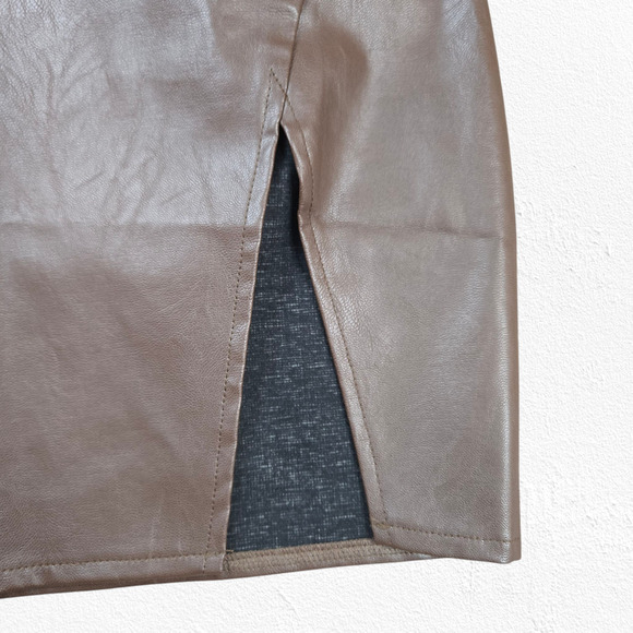 Lulus Dark Brown Vegan Leather Split Hem Walking the Walk Mini Skirt Size Small - Picture 8 of 12